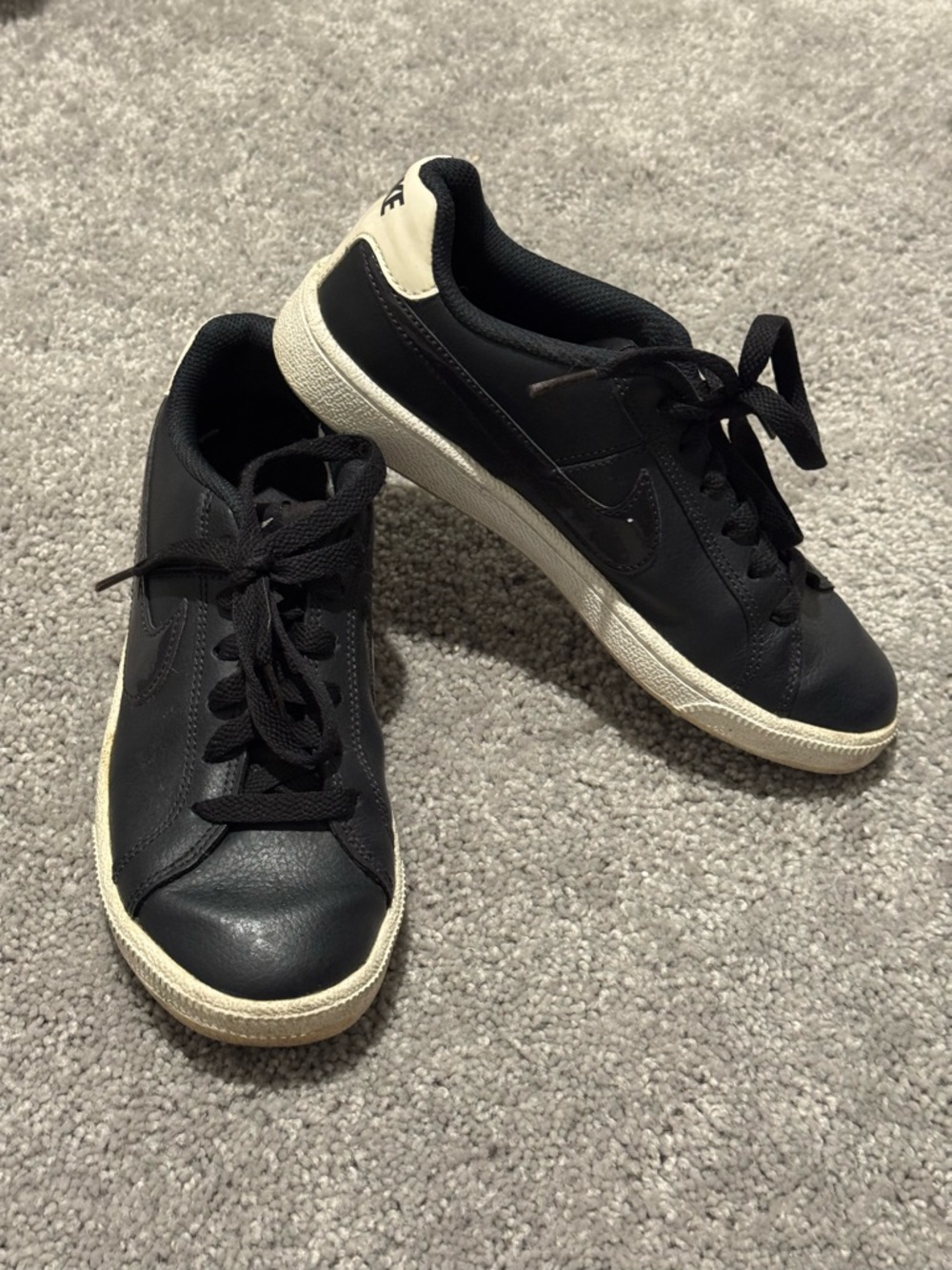 Nike Court Borough Low sneakers in black and white
